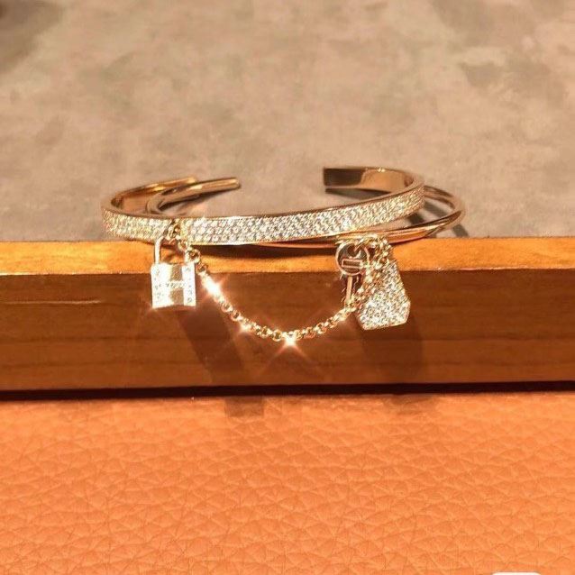H**mes bracelets